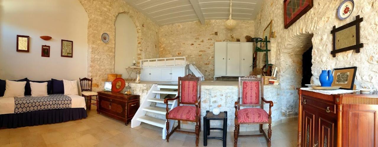 Traditional Seafront Apartment Symi Bagian luar foto