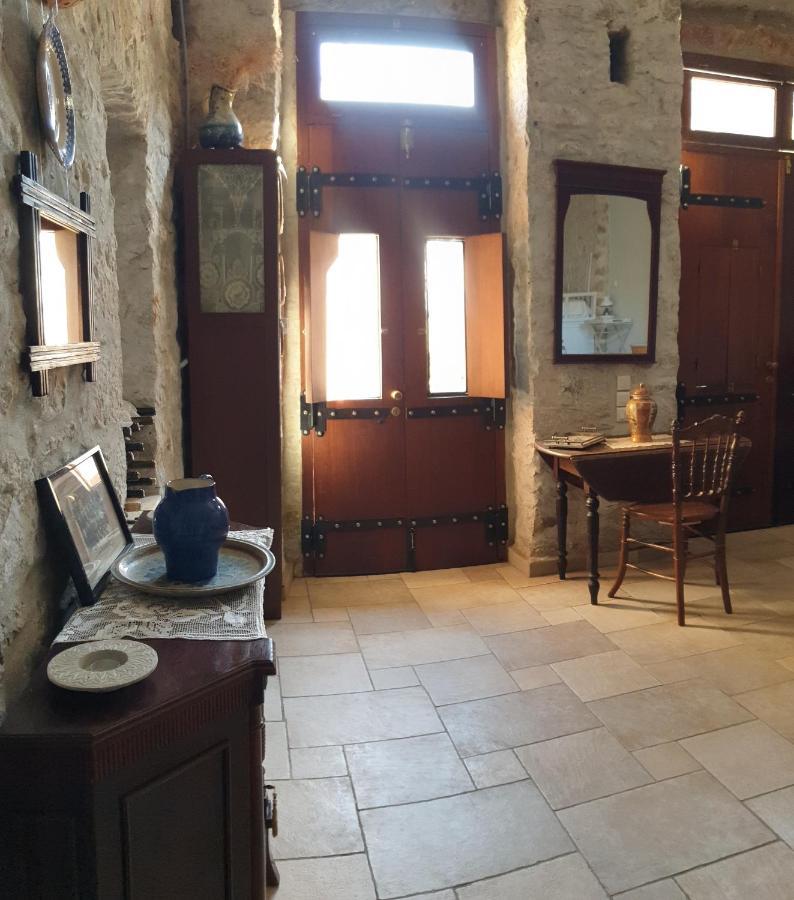 Traditional Seafront Apartment Symi Bagian luar foto