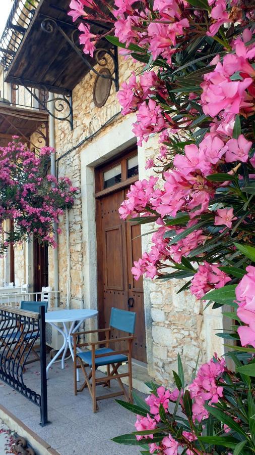 Traditional Seafront Apartment Symi Bagian luar foto